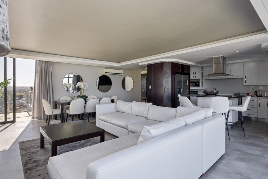 3 Bedroom Property for Sale in Bloubergstrand Western Cape